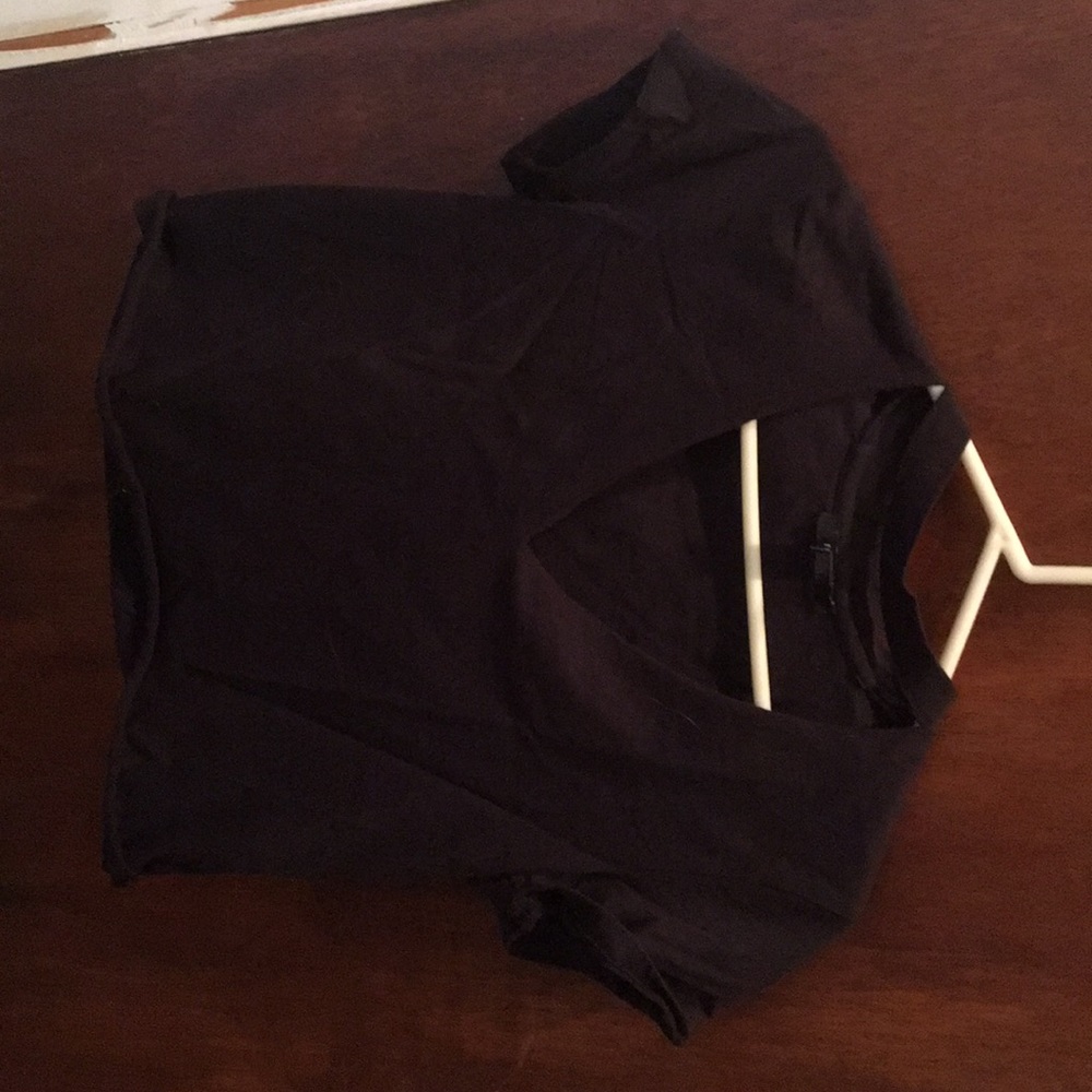 Black crop top